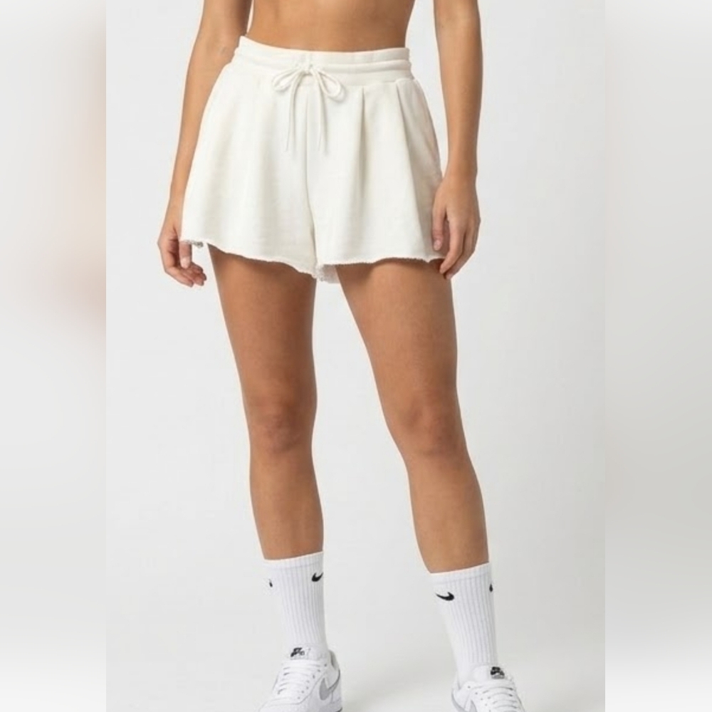 Nike Women's White Athletic Shorts Size XS